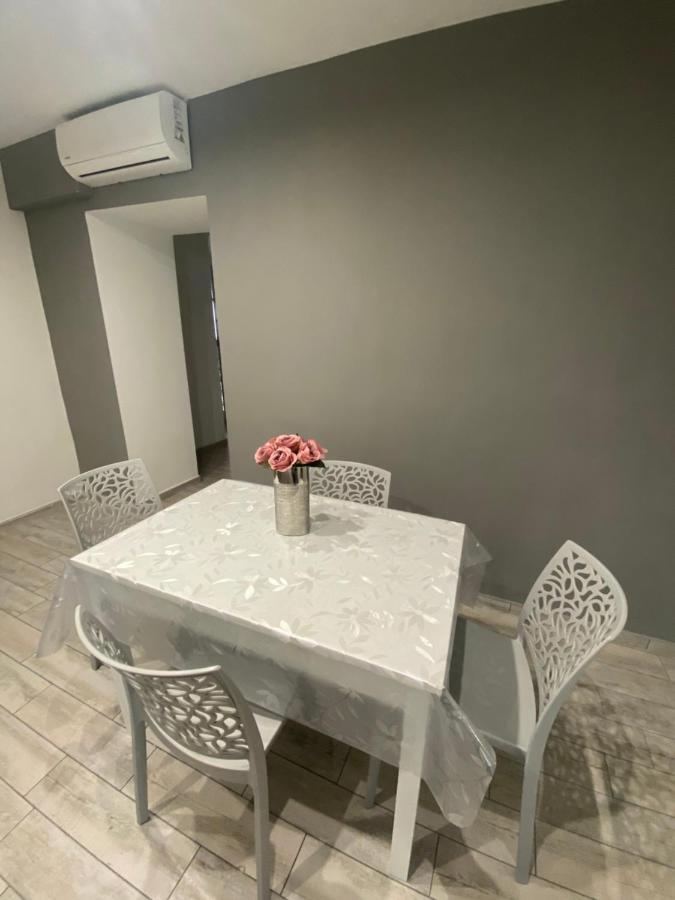 Casa Vacanze Figurelle نابولي المظهر الخارجي الصورة
